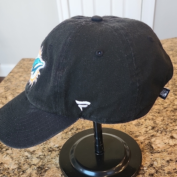 Dolphins‎ Hat - Picture 2 of 3